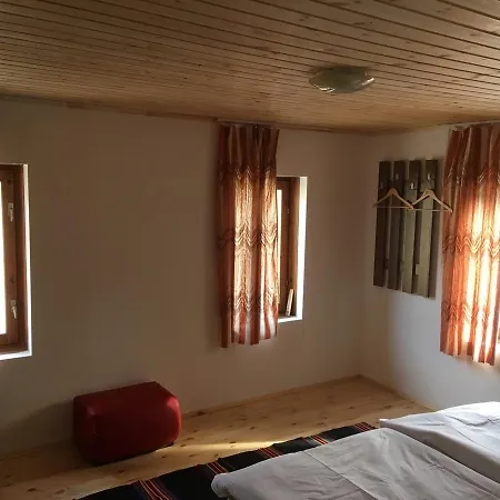 Kashtata Pensiune Elena